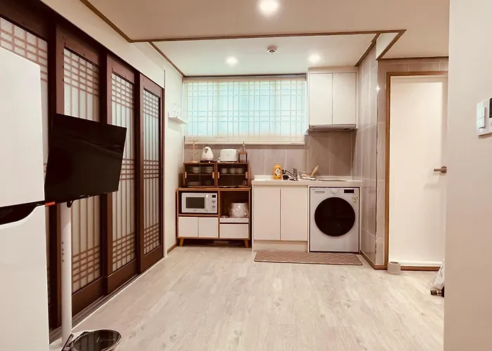 Folk Sensibility Villa