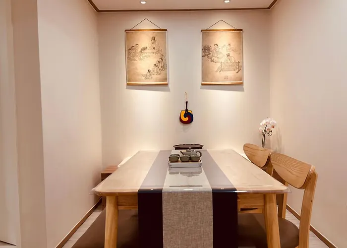 Folk Sensibility Villa