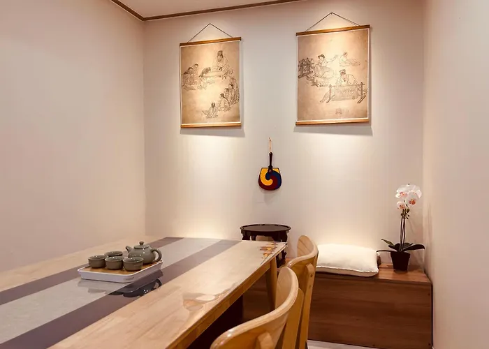 Folk Sensibility Villa Seul